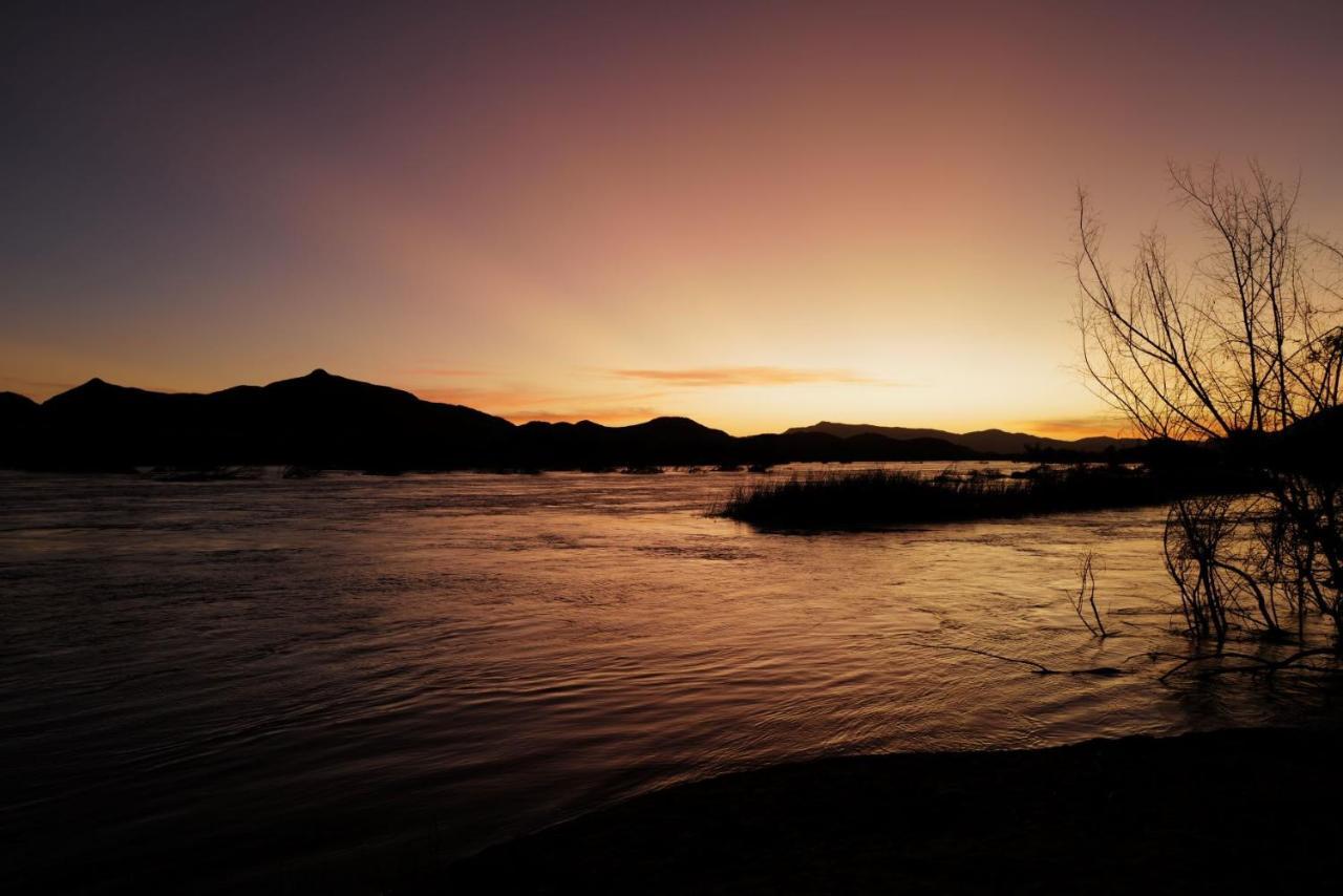Sandfontein Lodge & Nature Reserve ภายนอก รูปภาพ
