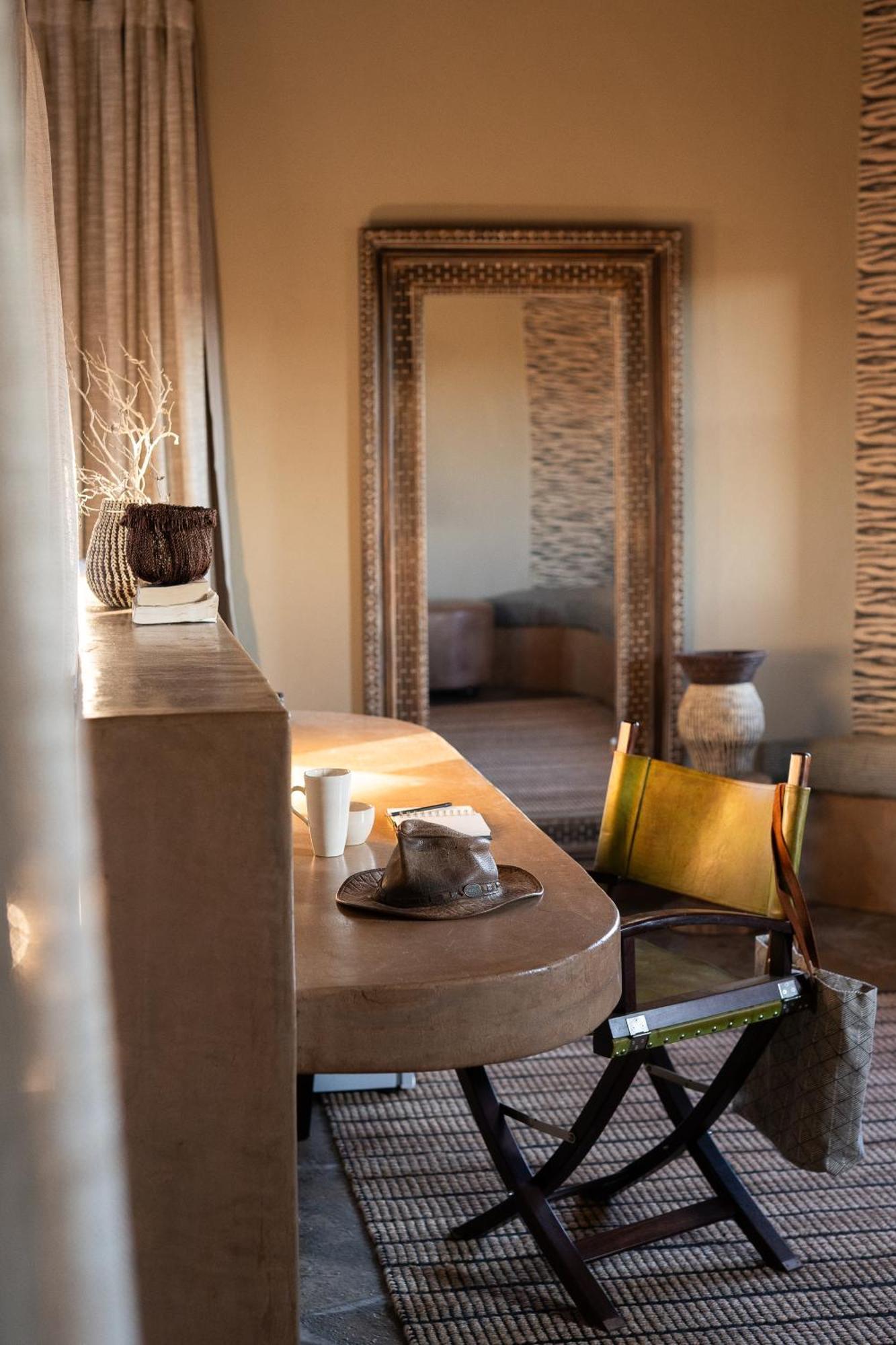 Sandfontein Lodge & Nature Reserve ภายนอก รูปภาพ