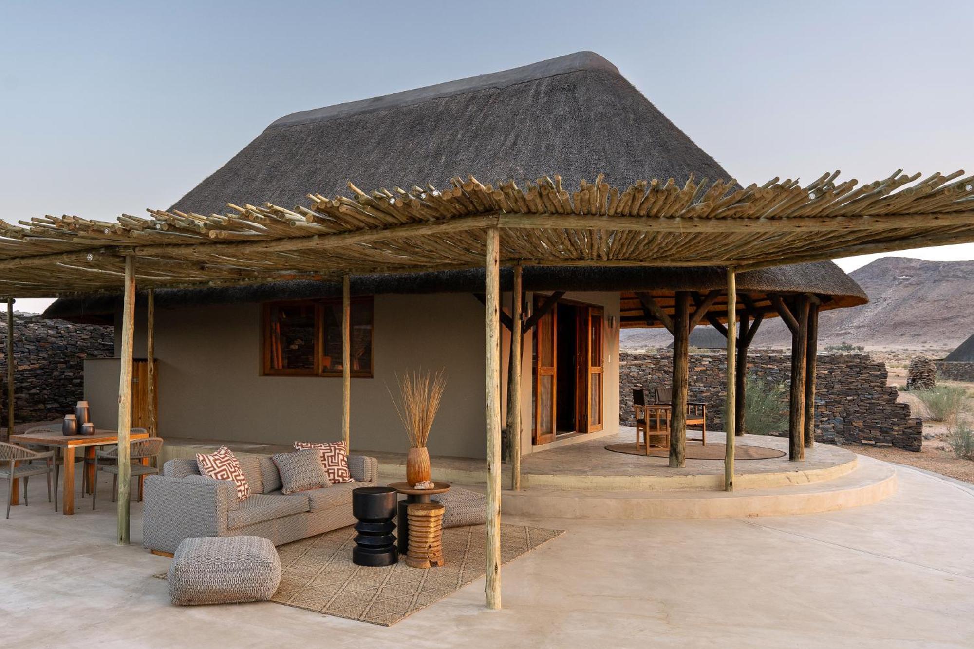 Sandfontein Lodge & Nature Reserve ภายนอก รูปภาพ